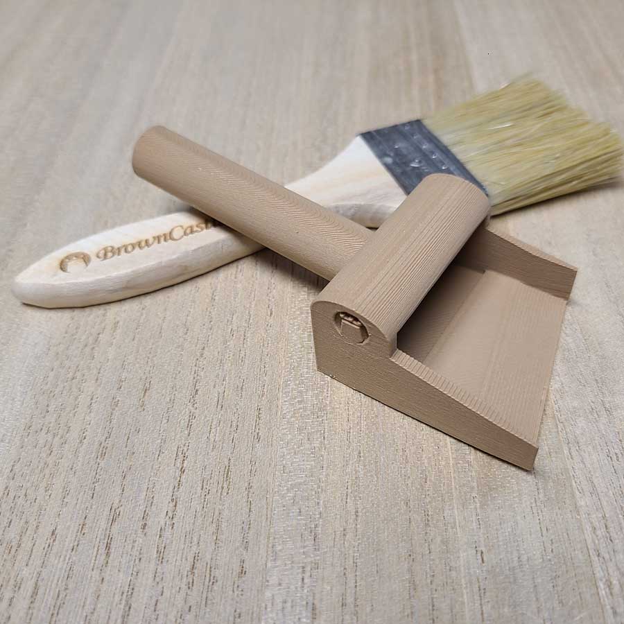 Crokinole Accessories - Crokinole Gliss Pan And Brush, Gutter Powder Collector